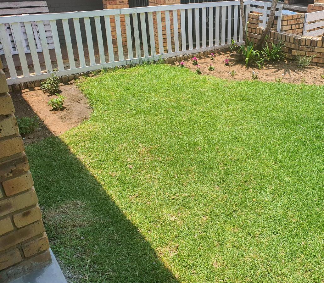 A Step Ahead Hotel Klerksdorp Exterior photo