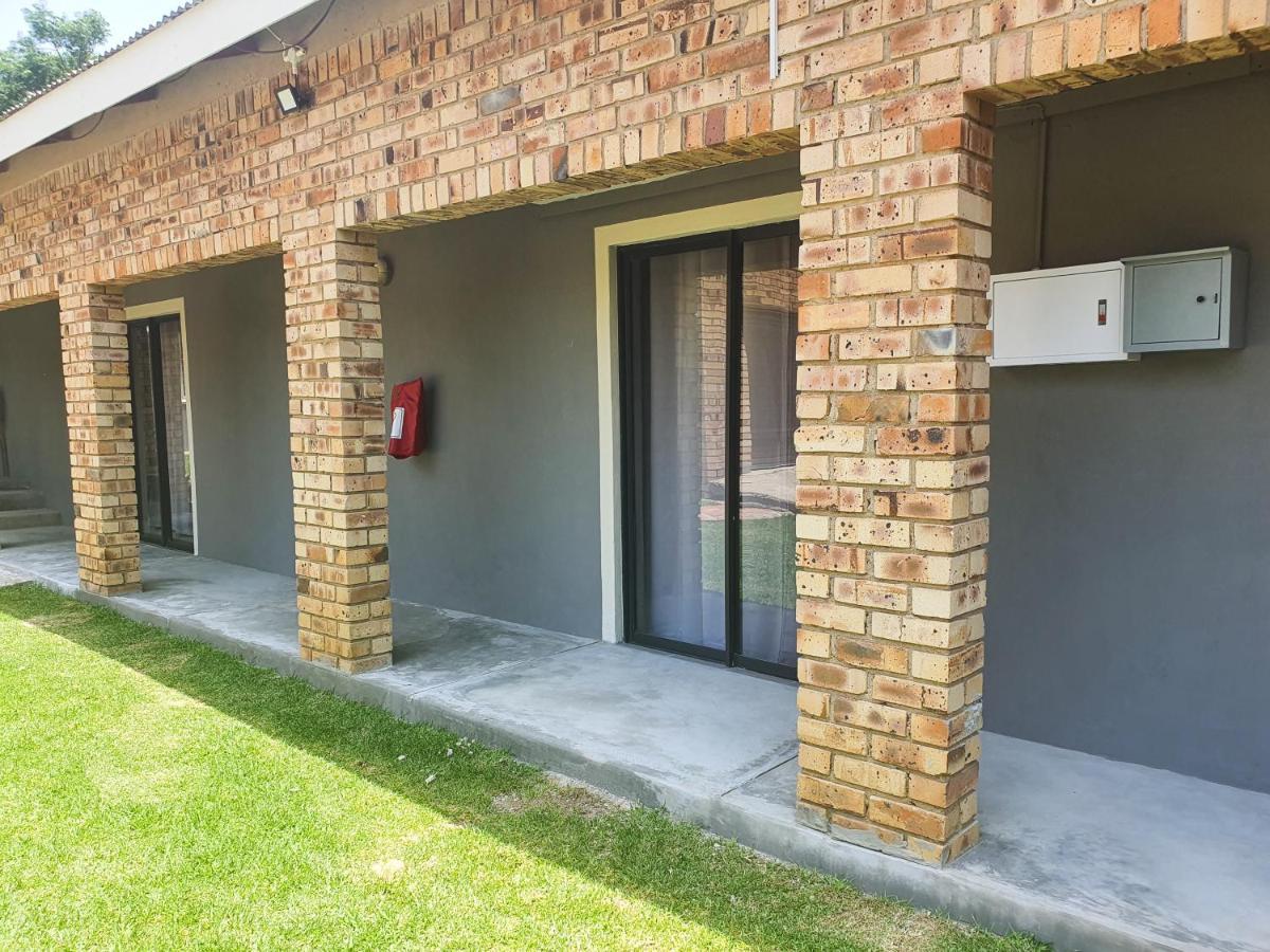 A Step Ahead Hotel Klerksdorp Exterior photo