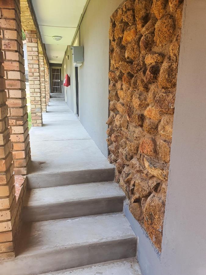 A Step Ahead Hotel Klerksdorp Exterior photo