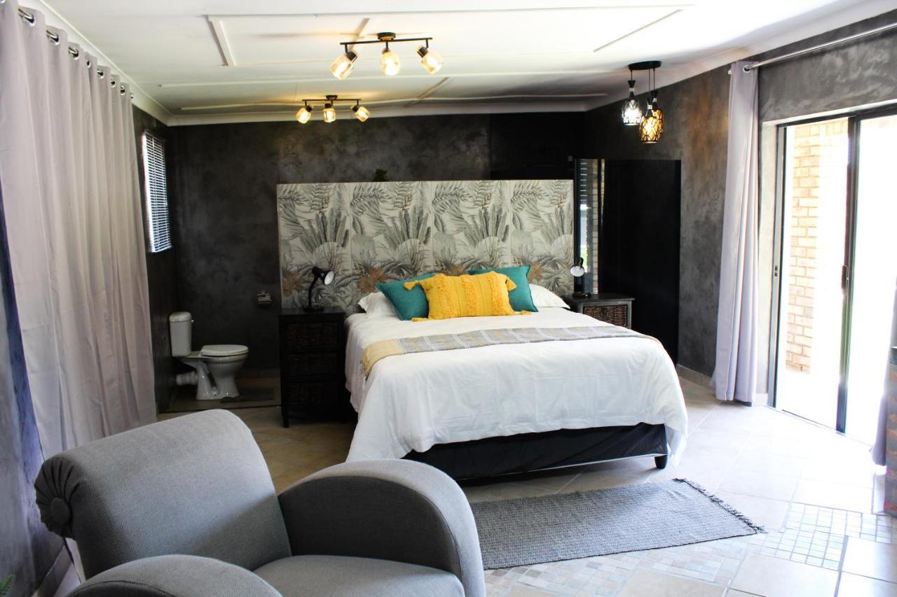 A Step Ahead Hotel Klerksdorp Exterior photo