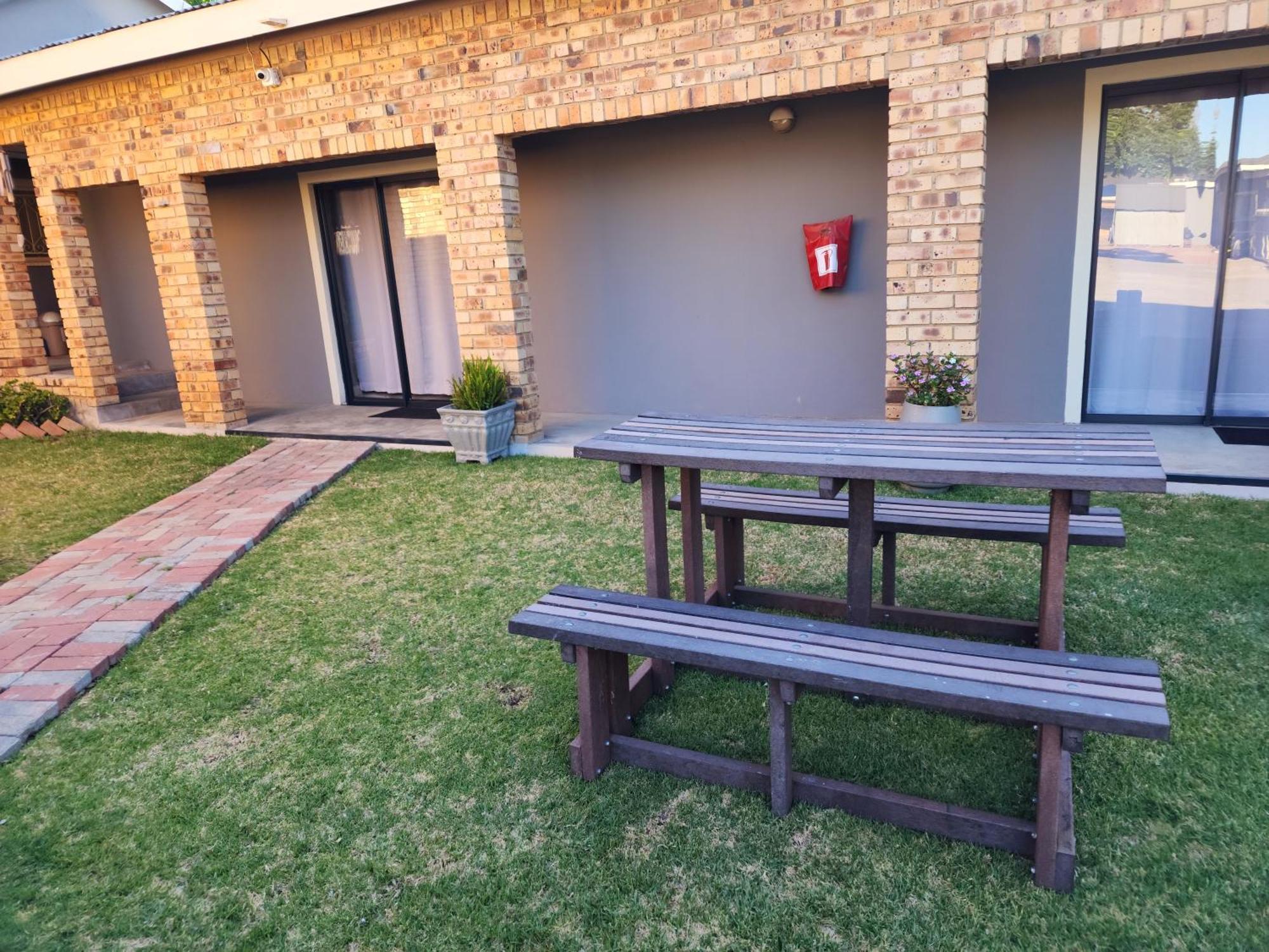 A Step Ahead Hotel Klerksdorp Exterior photo